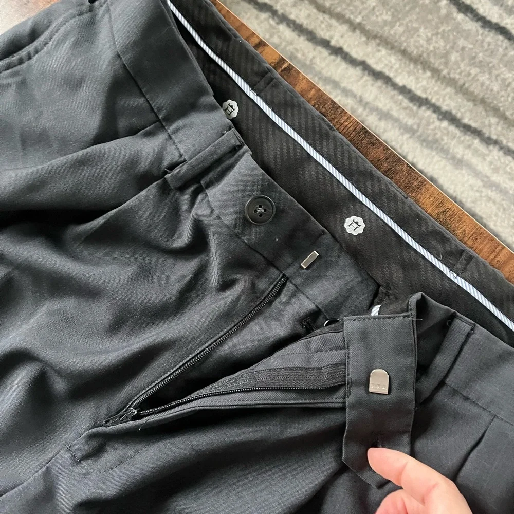 Haggar Men's Gray Dress Pants